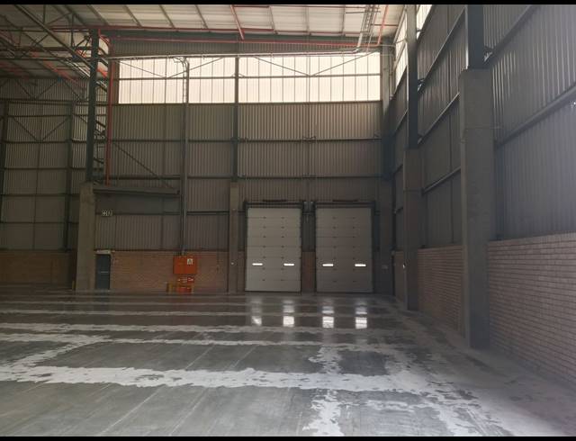 7,739M² WAREHOUSE TO LET IN RIETFONTEIN